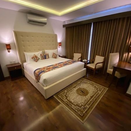Grand Mongolia Hotel Rawalpindi Buitenkant foto