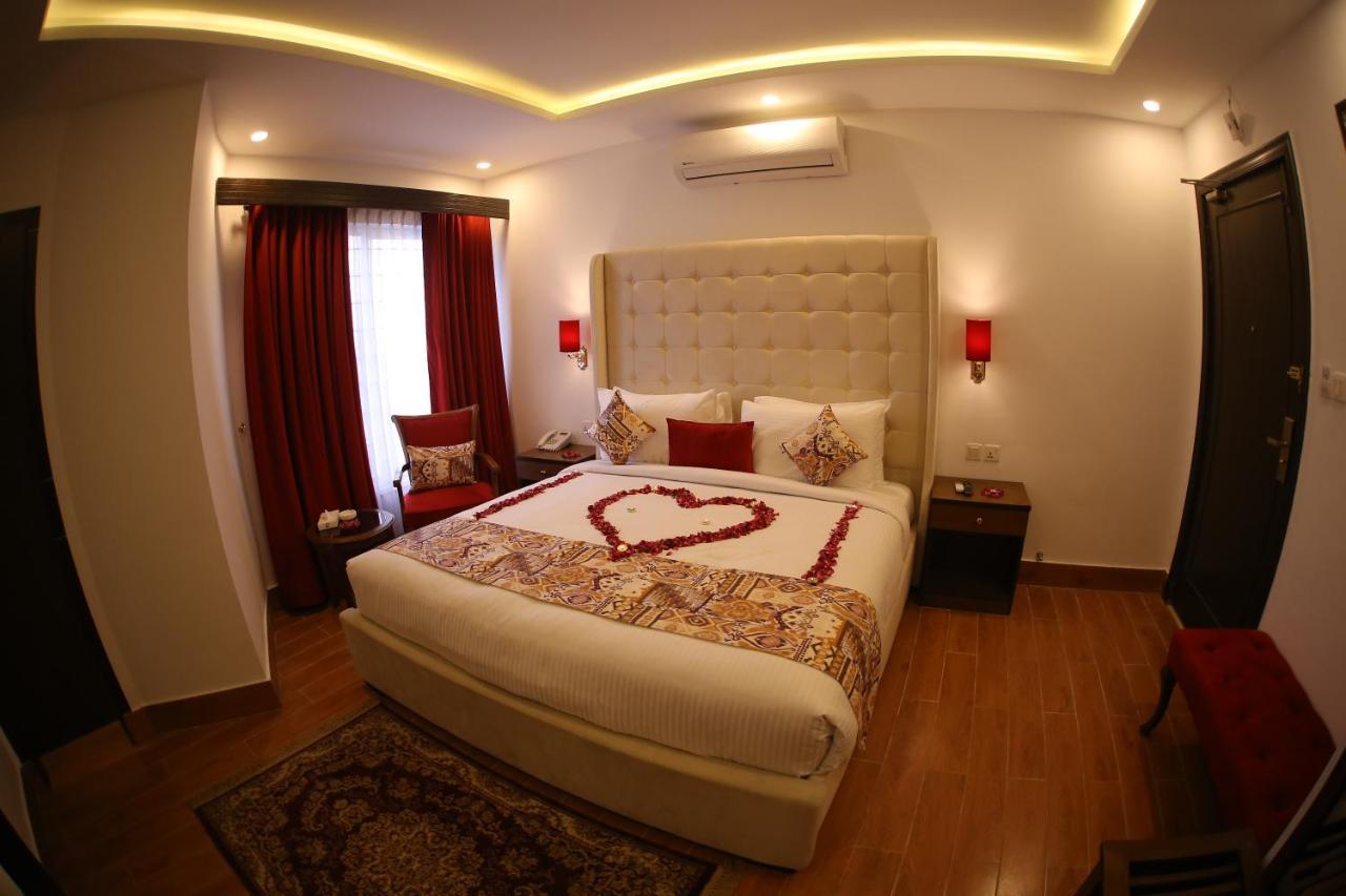 Grand Mongolia Hotel Rawalpindi Buitenkant foto
