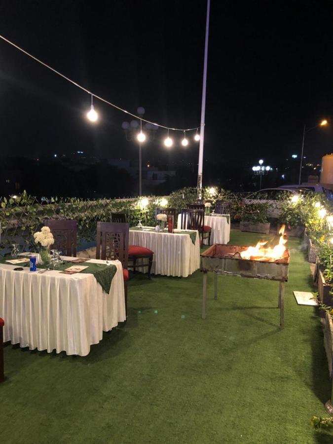 Grand Mongolia Hotel Rawalpindi Buitenkant foto