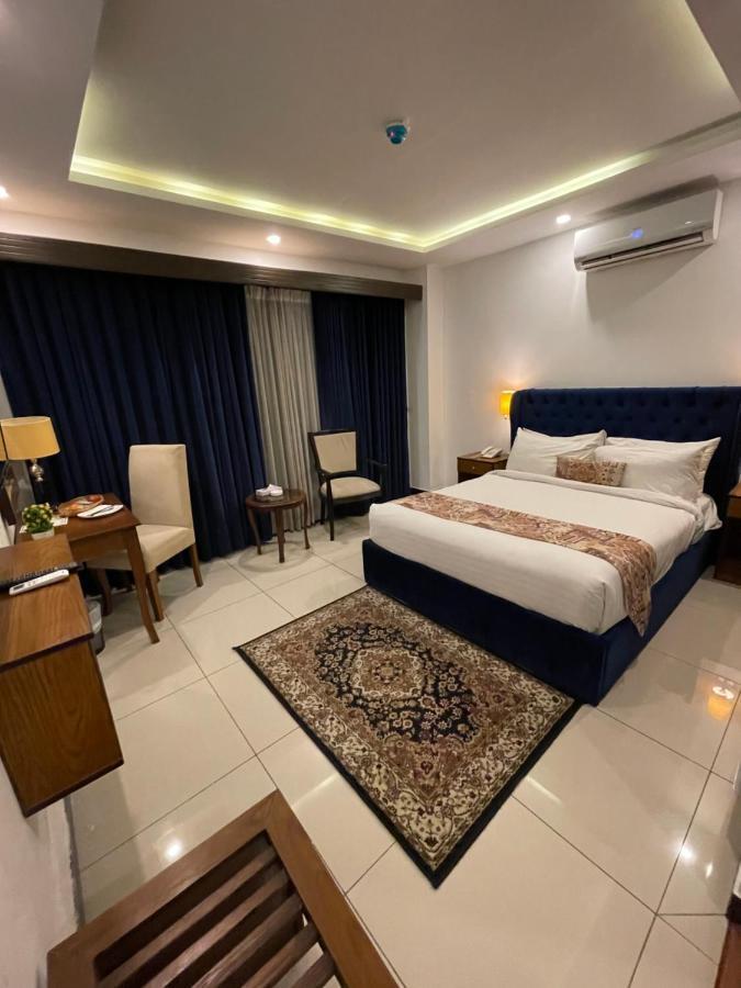 Grand Mongolia Hotel Rawalpindi Buitenkant foto