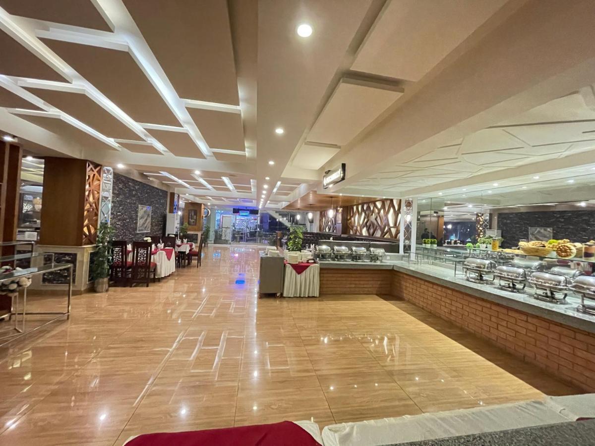 Grand Mongolia Hotel Rawalpindi Buitenkant foto