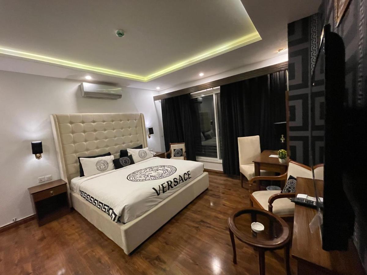 Grand Mongolia Hotel Rawalpindi Buitenkant foto