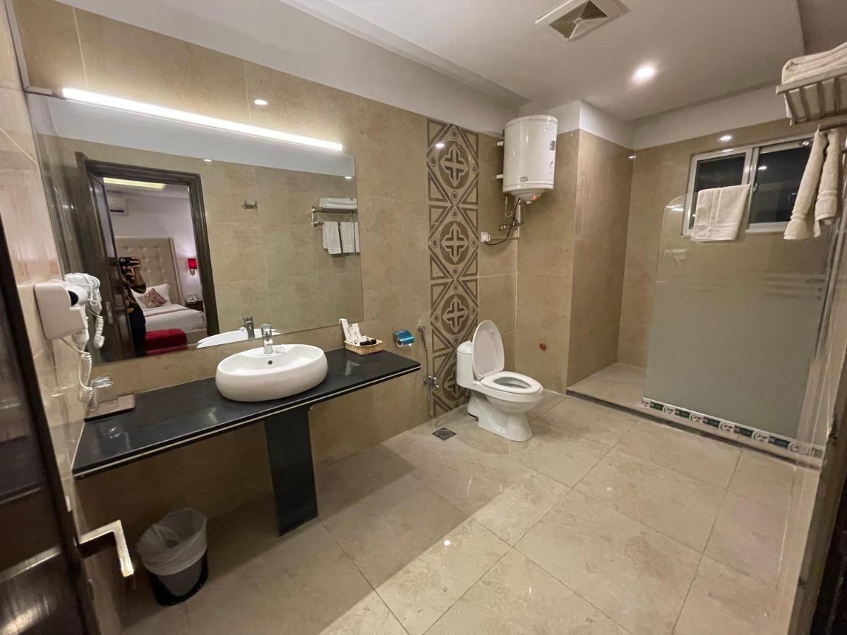 Grand Mongolia Hotel Rawalpindi Buitenkant foto